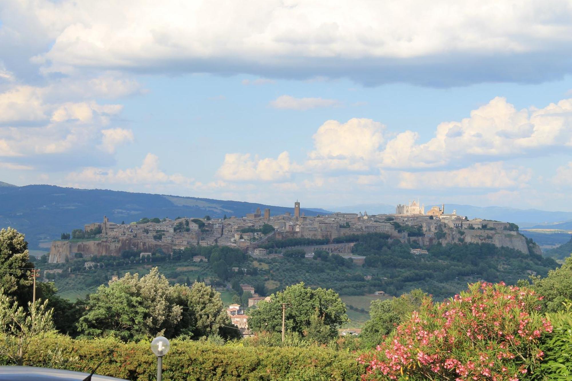 Agriturismo Borgo Pirolino Orvieto Oda fotoğraf
